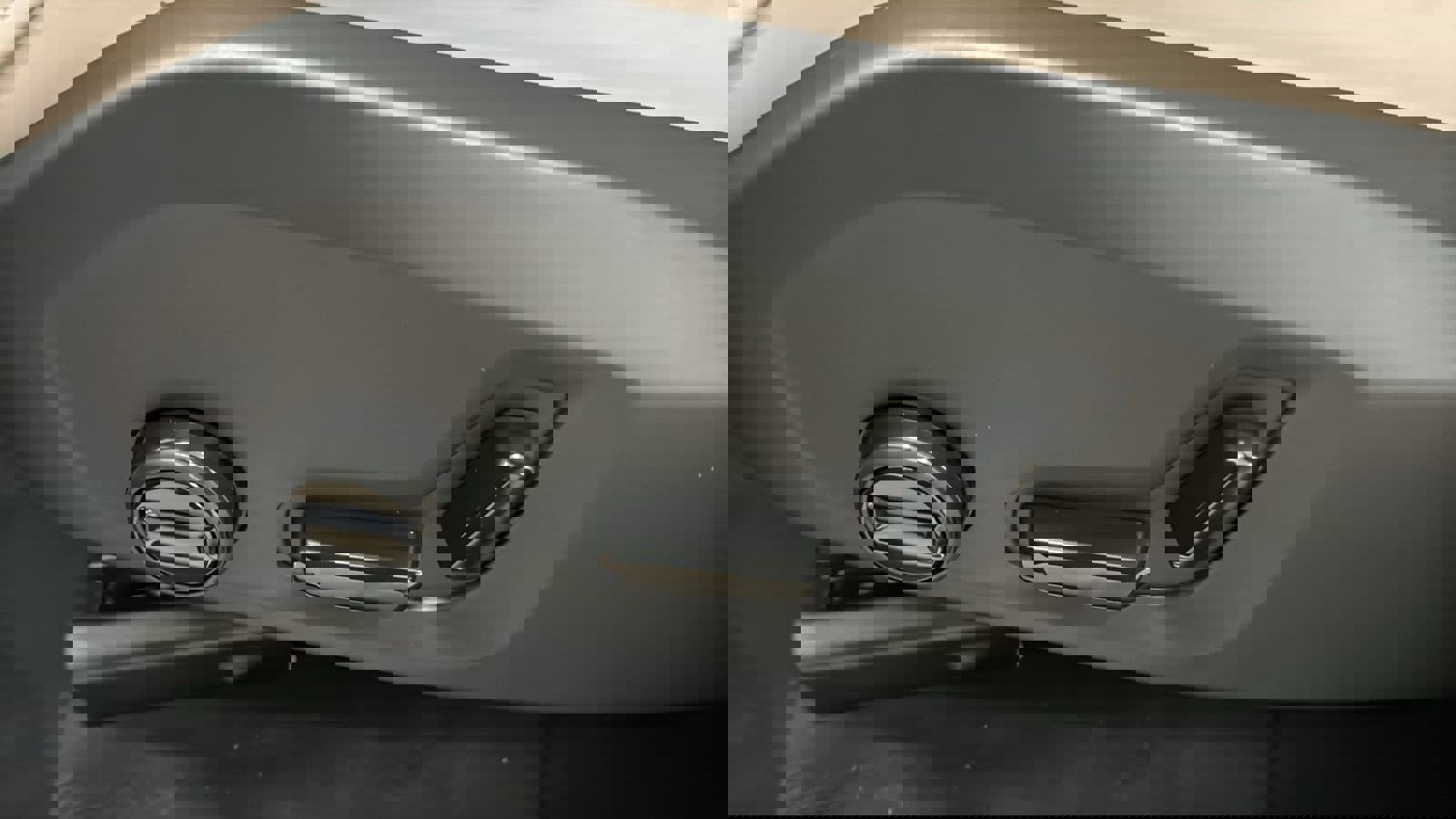 Used 2026 Volvo XC90 T8 Plus w/ Protection Package Premier image 23