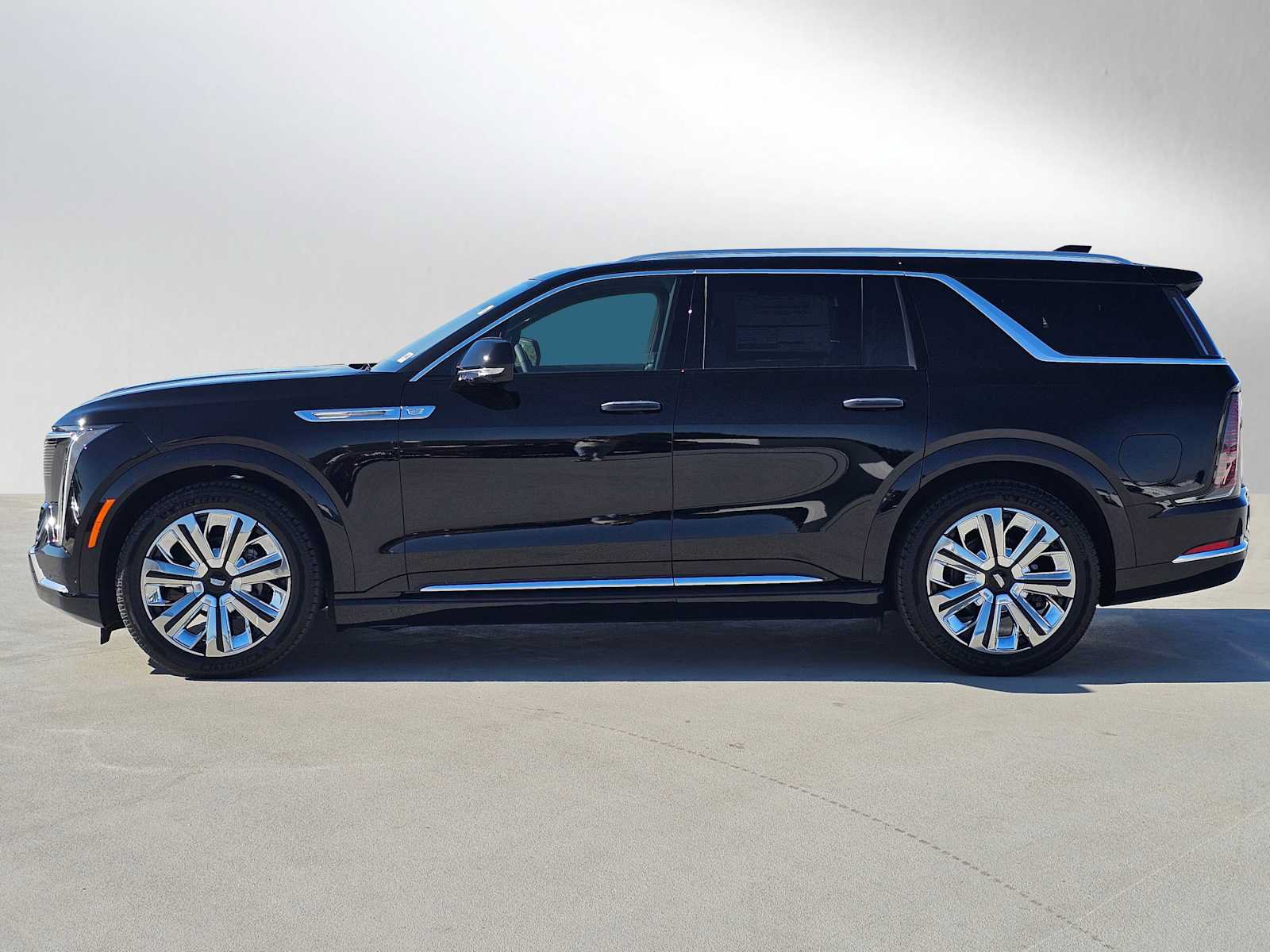 New 2026 Cadillac Escalade IQL Luxury w/ LPO, Radiant Package AWD/4WD image 6