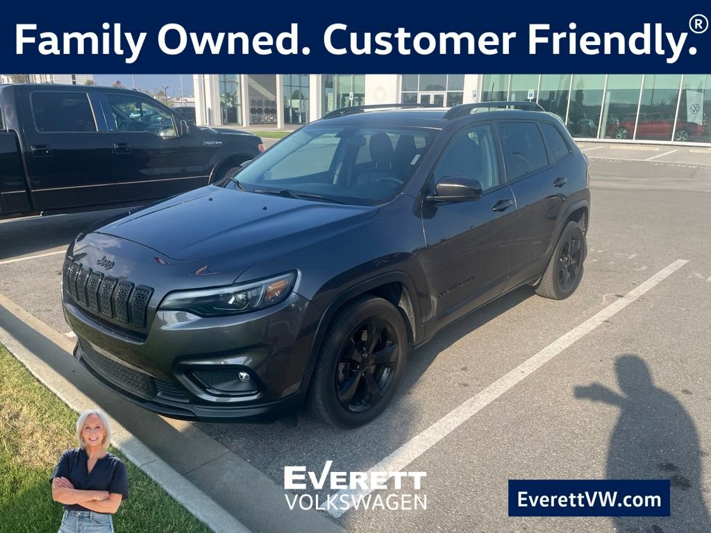 Used 2020 Jeep Cherokee Latitude Plus FWD image 1