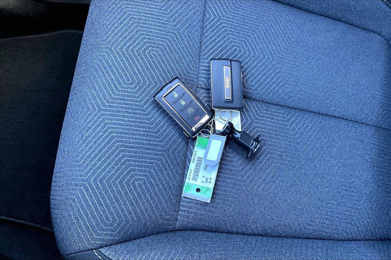 New 2026 Jeep Cherokee Laredo image 29