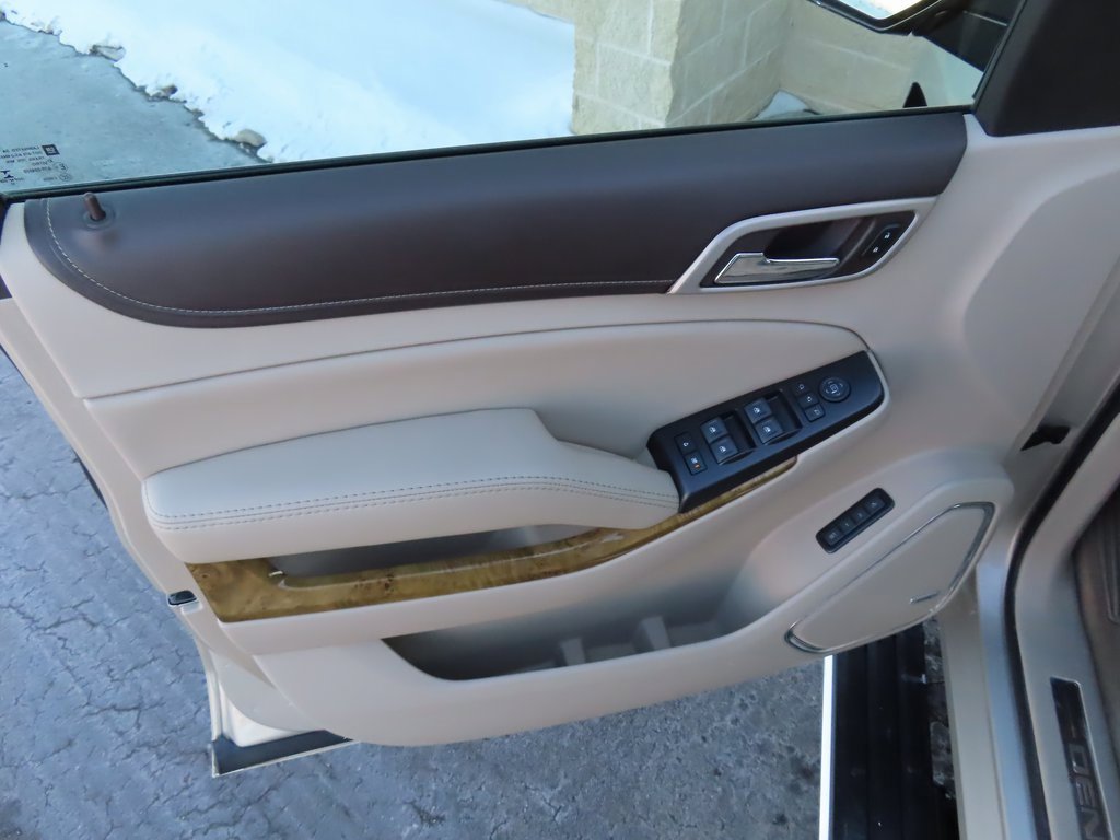 Certified 2017 GMC Yukon Denali image 34