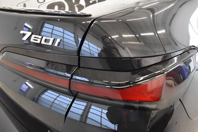New 2026 BMW 760i xDrive AWD/4WD image 11