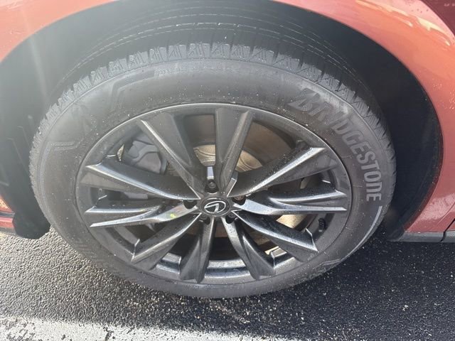 Used 2024 Lexus RX 350 F Sport image 11