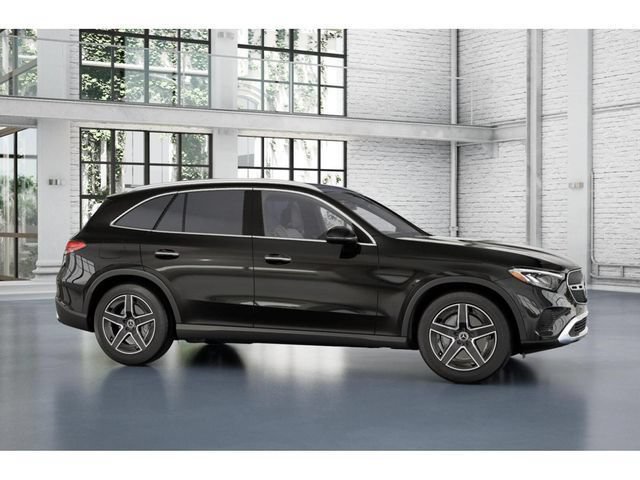 Used 2026 Mercedes-Benz GLC 300 4MATIC image 14