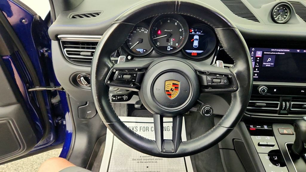 Used 2023 Porsche Macan Turbo AWD/4WD image 14