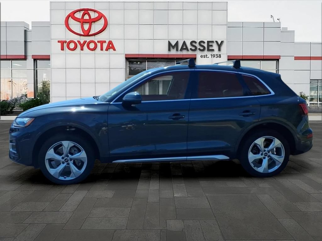 Used 2021 Audi Q5 Prestige w/ Prestige Package AWD/4WD image 6