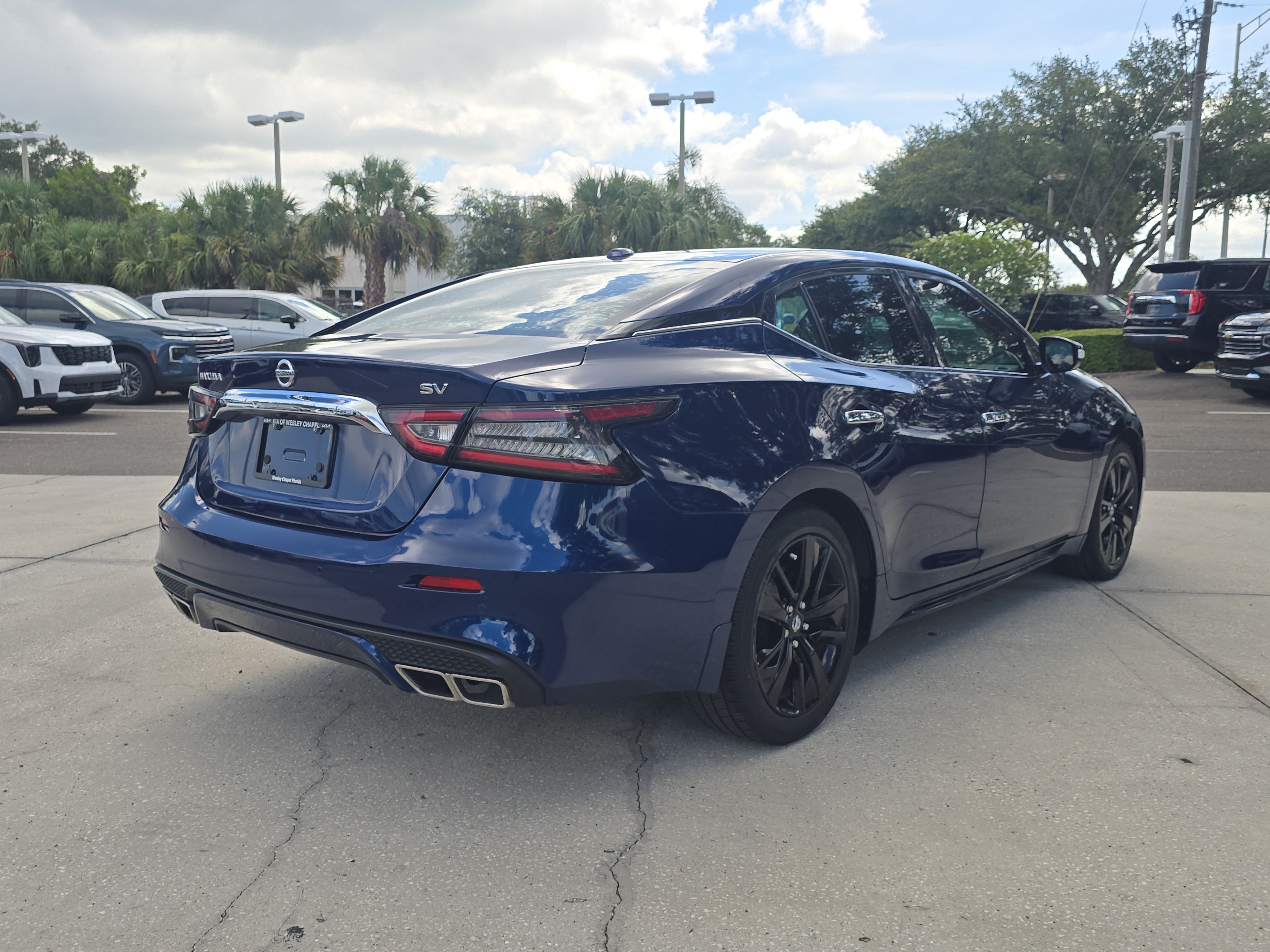 Used 2020 Nissan Maxima 3.5 SV w/ Floor Mat Group FWD image 8