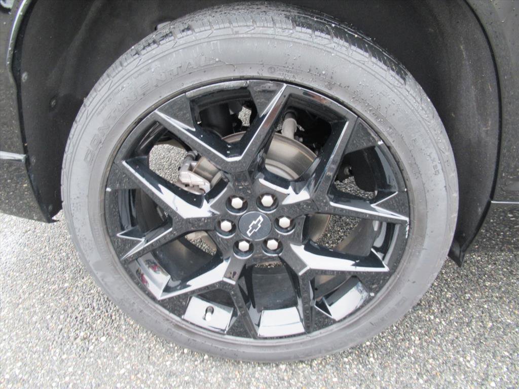 Used 2024 Chevrolet Traverse RS w/ LPO, Floor Liner Package image 32