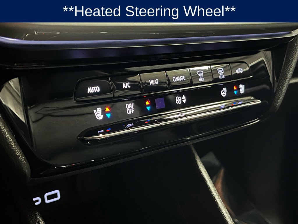 Used 2023 Chevrolet Bolt EUV LT w/ Convenience Package FWD image 10
