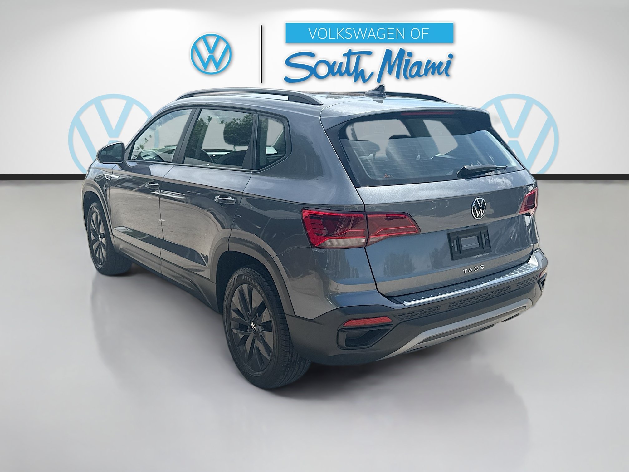 Used 2023 Volkswagen Taos S FWD image 5
