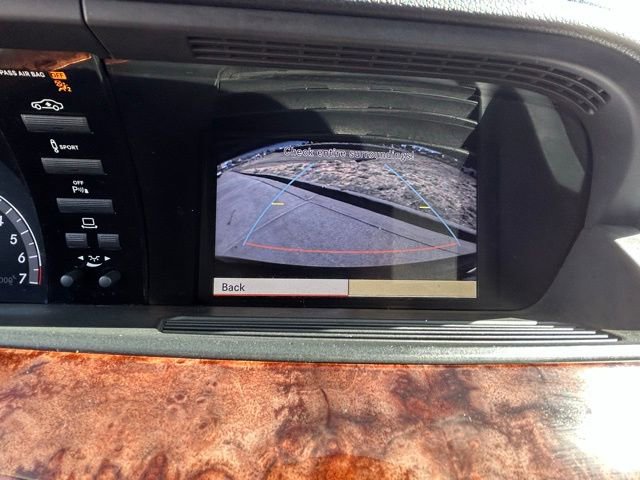 Used 2011 Mercedes-Benz S 550 4MATIC image 16