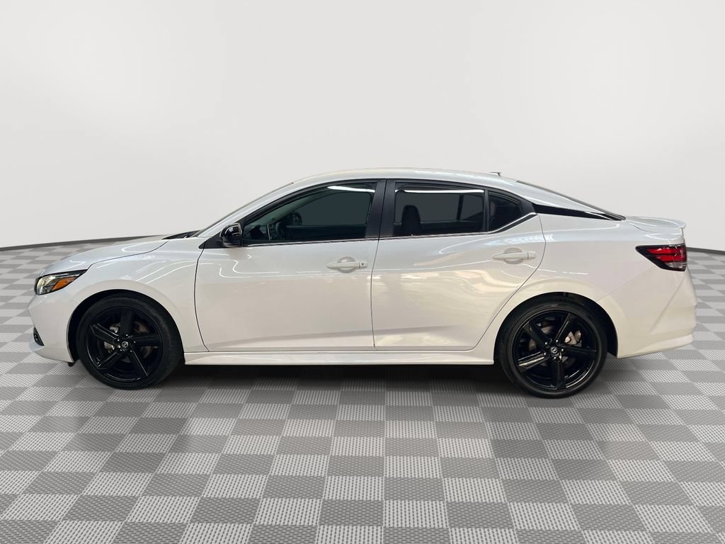 Used 2023 Nissan Sentra SR w/ Electronics Package FWD image 6