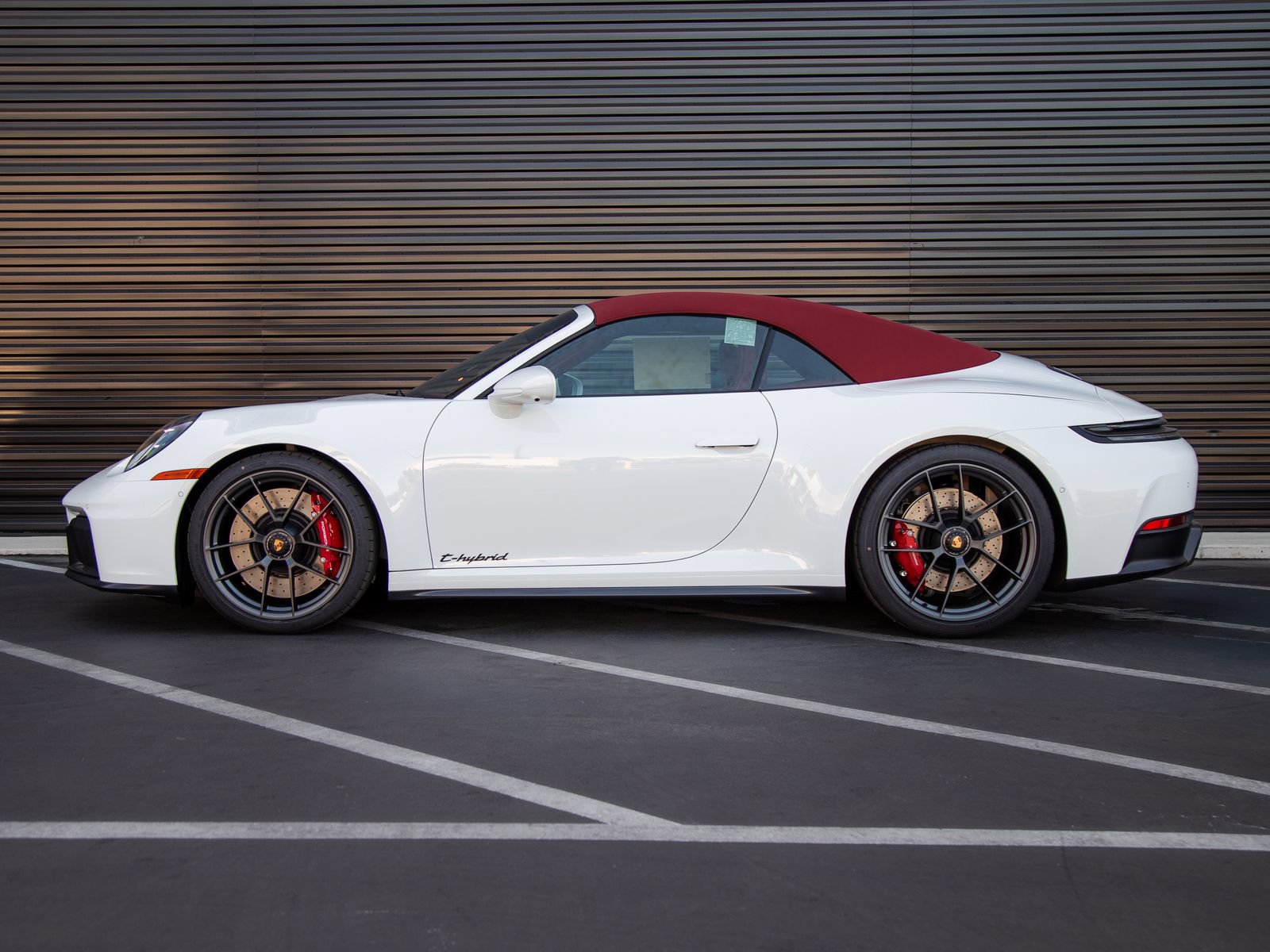 New 2026 Porsche 911 Carrera GTS RWD image 2