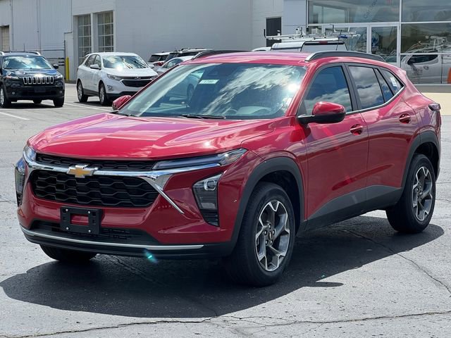New 2026 Chevrolet Trax LT w/ Driver Confidence Package FWD image 37