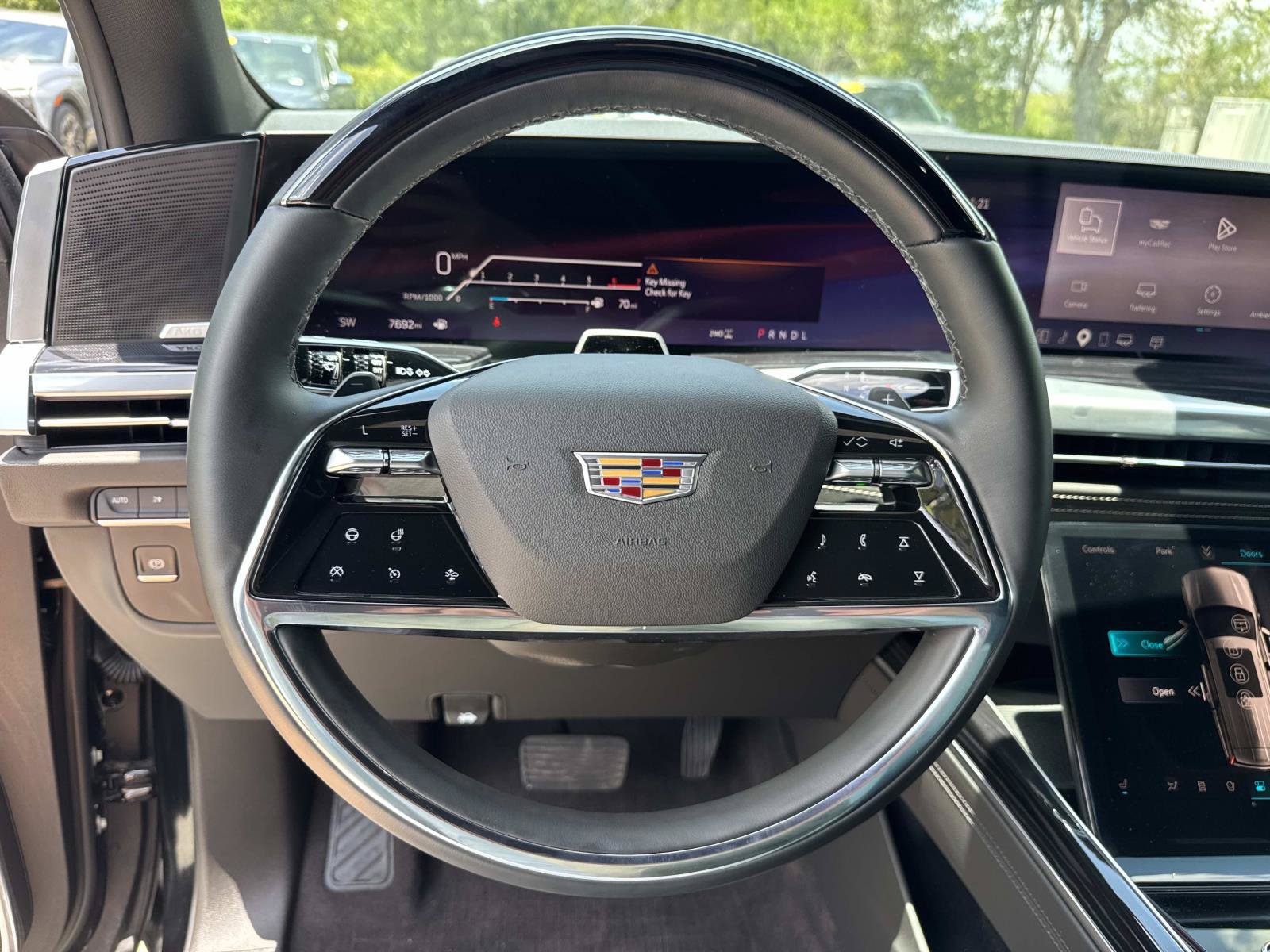 Certified 2026 Cadillac Escalade ESV Sport w/ Touring Package AWD/4WD image 15