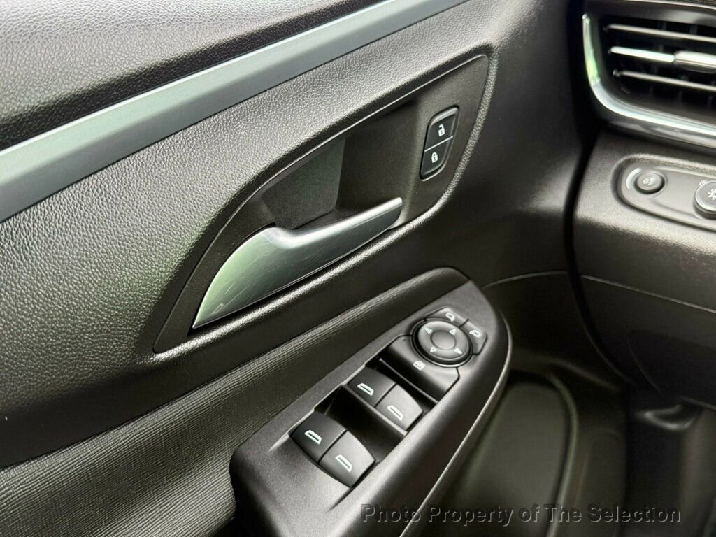 Used 2024 Buick Envista Preferred w/ Convenience I Package image 29