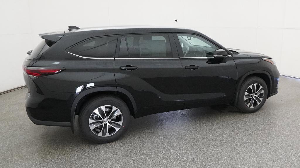 New 2026 Toyota Highlander XLE AWD/4WD image 26