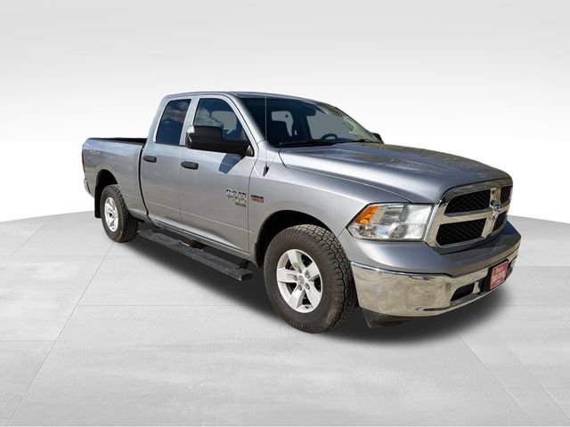 Used 2022 RAM 1500 Classic SLT w/ Trailer Tow Group AWD/4WD image 1