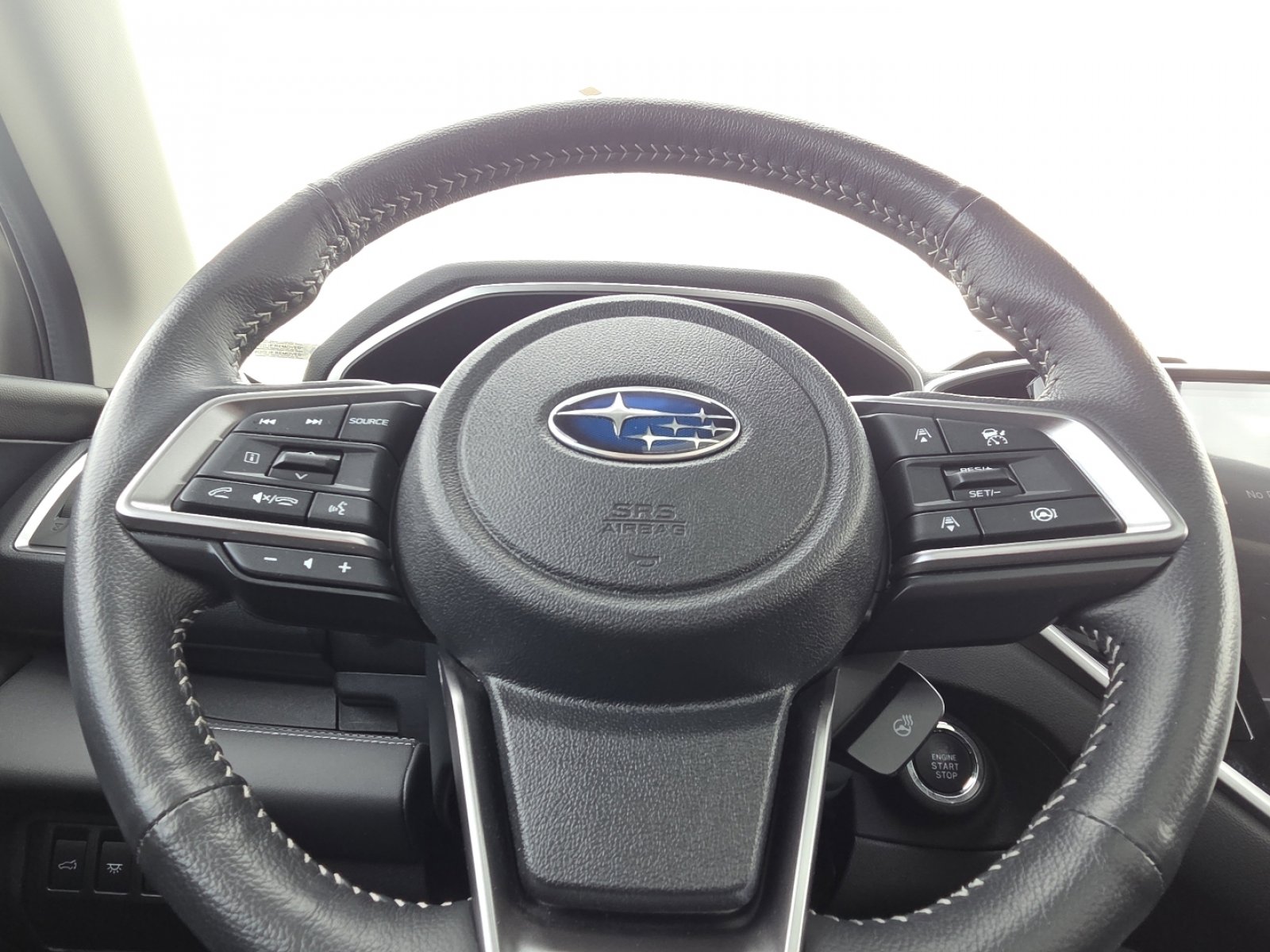Used 2024 Subaru Ascent Limited w/ Technology Package AWD/4WD image 28
