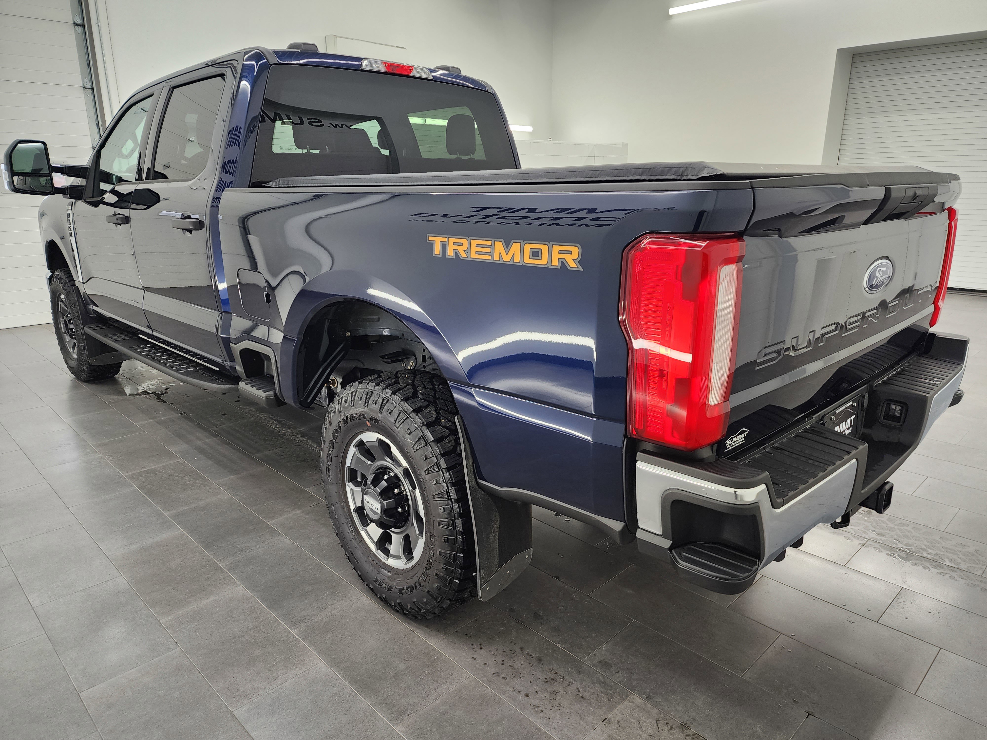 Used 2024 Ford F350 XLT w/ Tremor Off-Road Package image 6