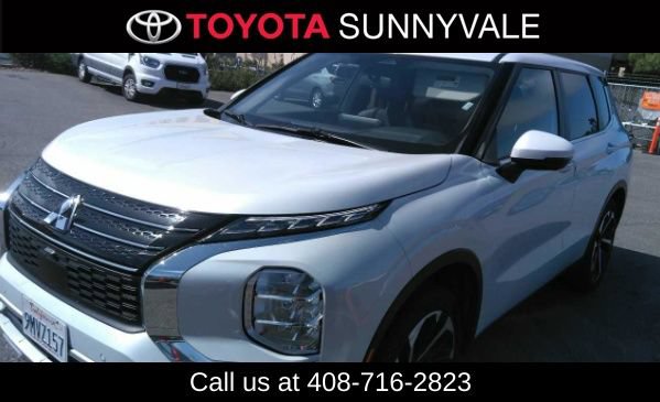 Used 2024 Mitsubishi Outlander SE