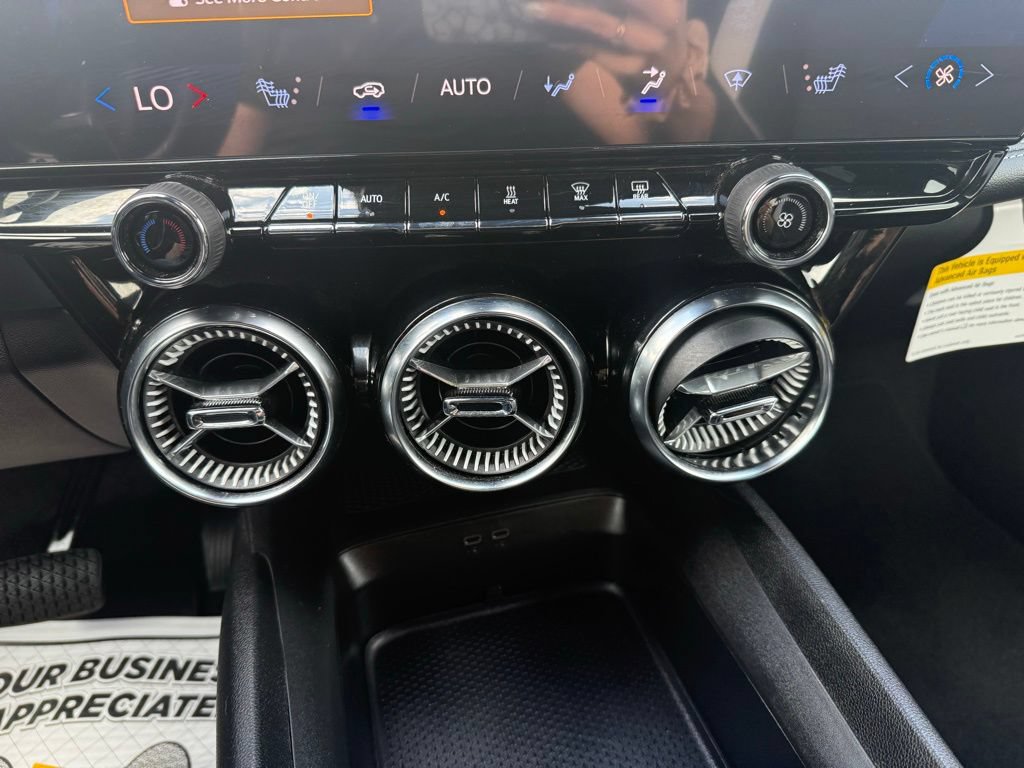 Used 2024 Chevrolet Blazer EV LT AWD/4WD image 38