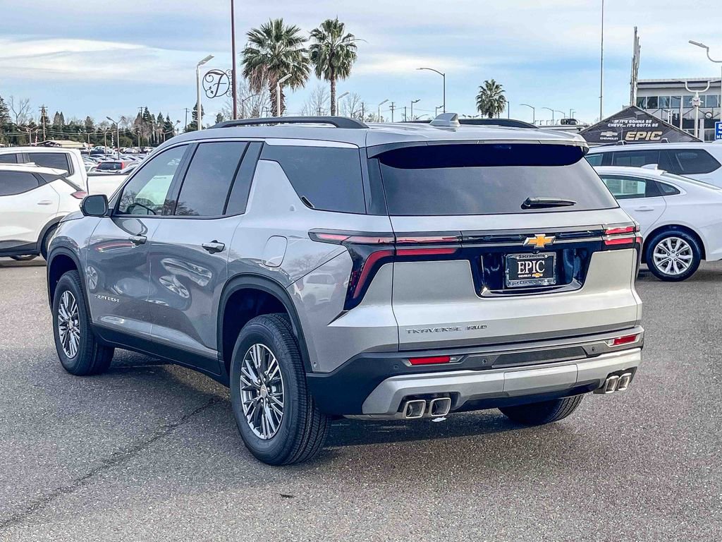 New 2026 Chevrolet Traverse LT w/ Enhanced Driving Package image 2