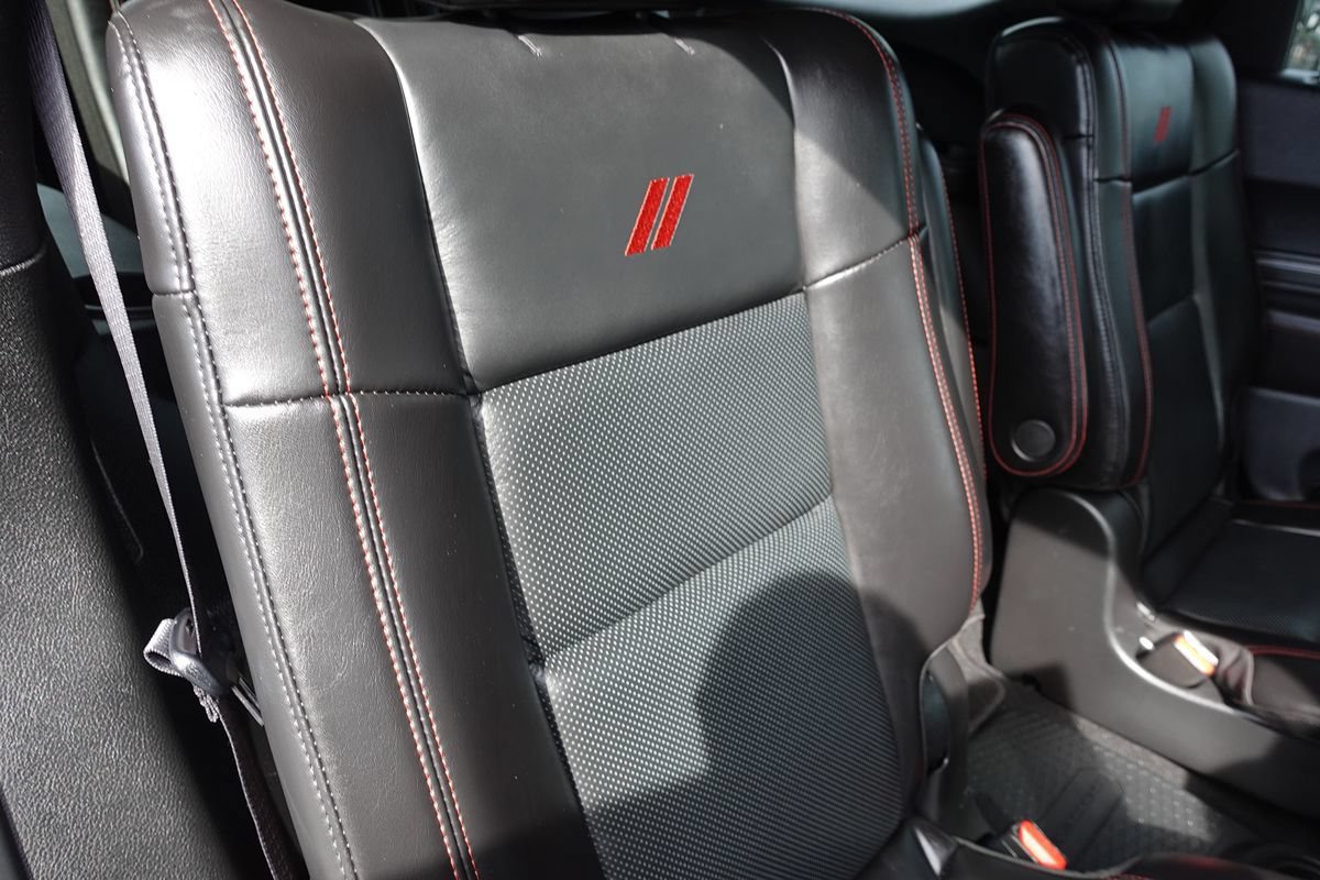 Used 2025 Dodge Durango R/T w/ Blacktop Package AWD/4WD image 24