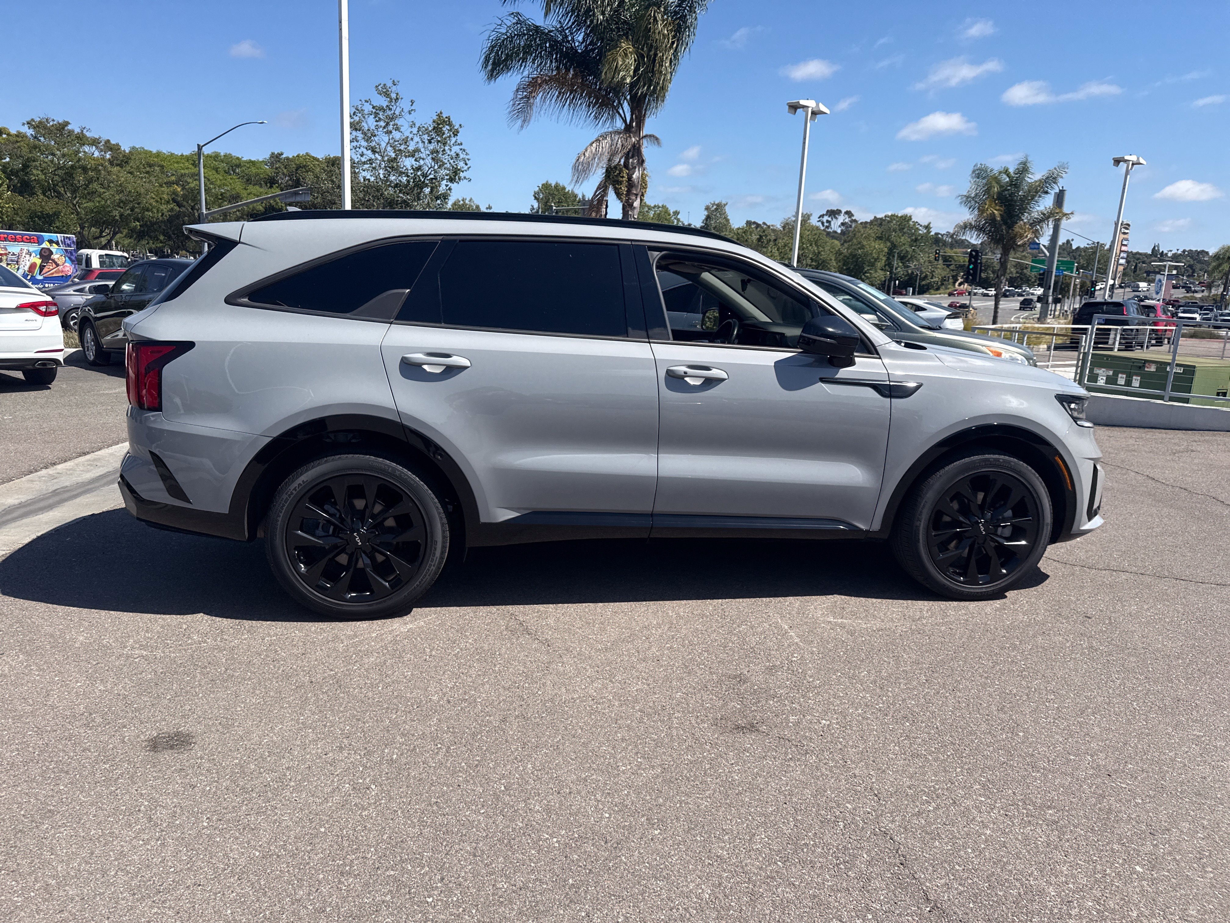 Used 2022 Kia Sorento SX FWD image 6
