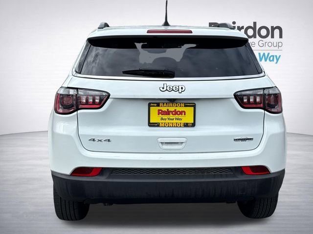 Used 2024 Jeep Compass Latitude AWD/4WD image 5