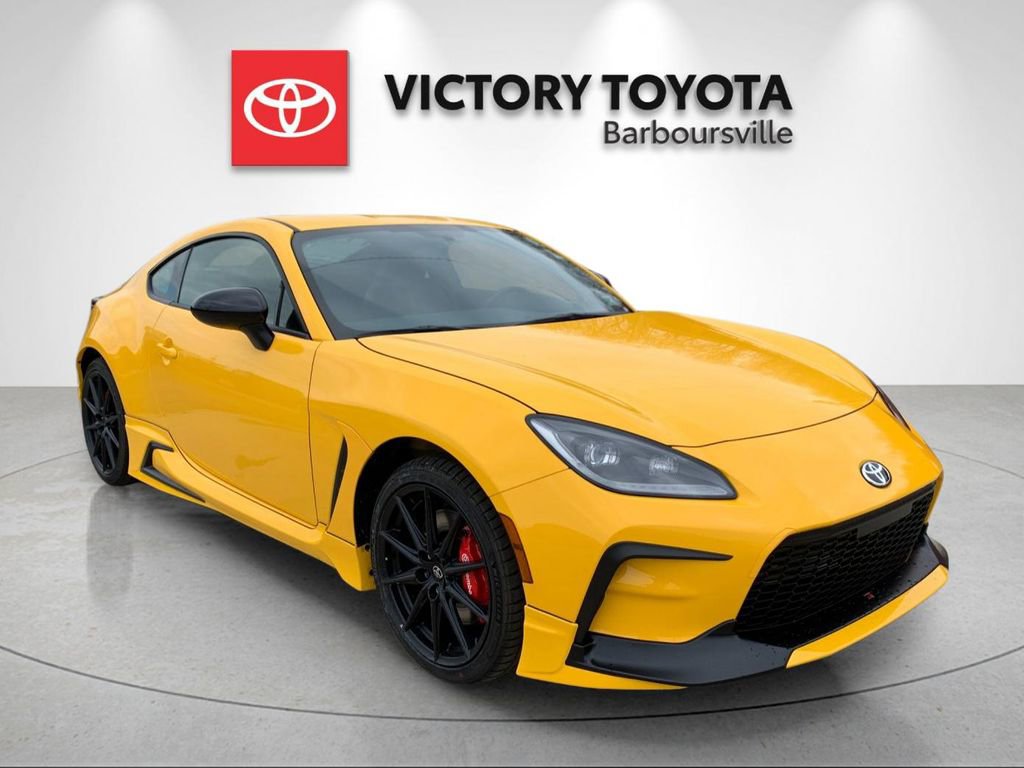 New 2026 Toyota GR86 YUZU Limited image 5