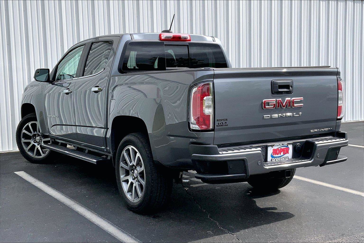 Used 2022 GMC Canyon Denali AWD/4WD image 10