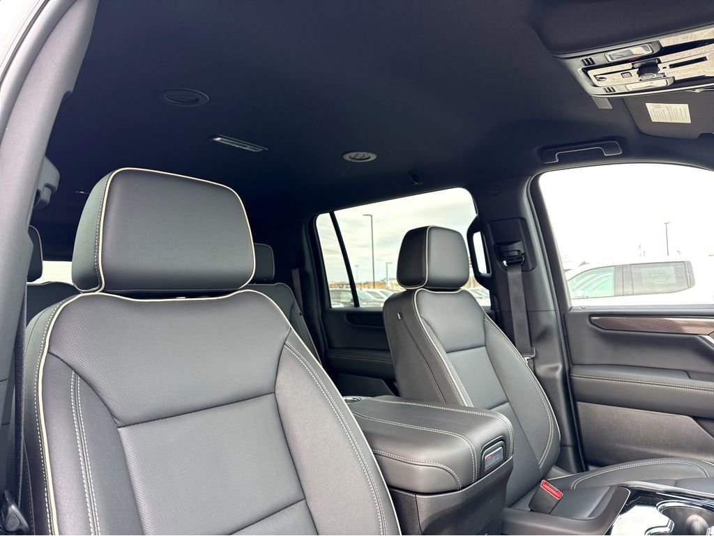 New 2026 GMC Yukon XL Elevation w/ LPO, Get Active Package image 5