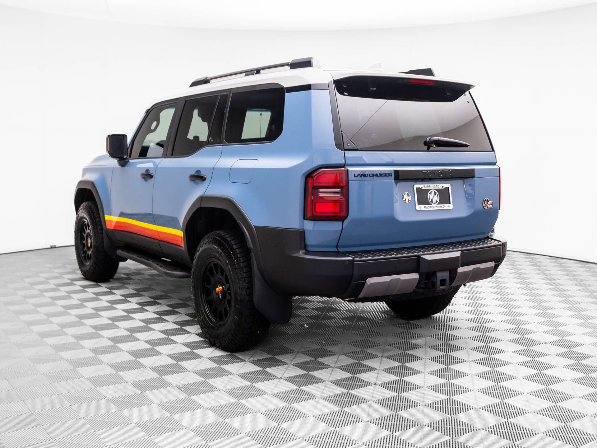 Used 2024 Toyota Land Cruiser image 3