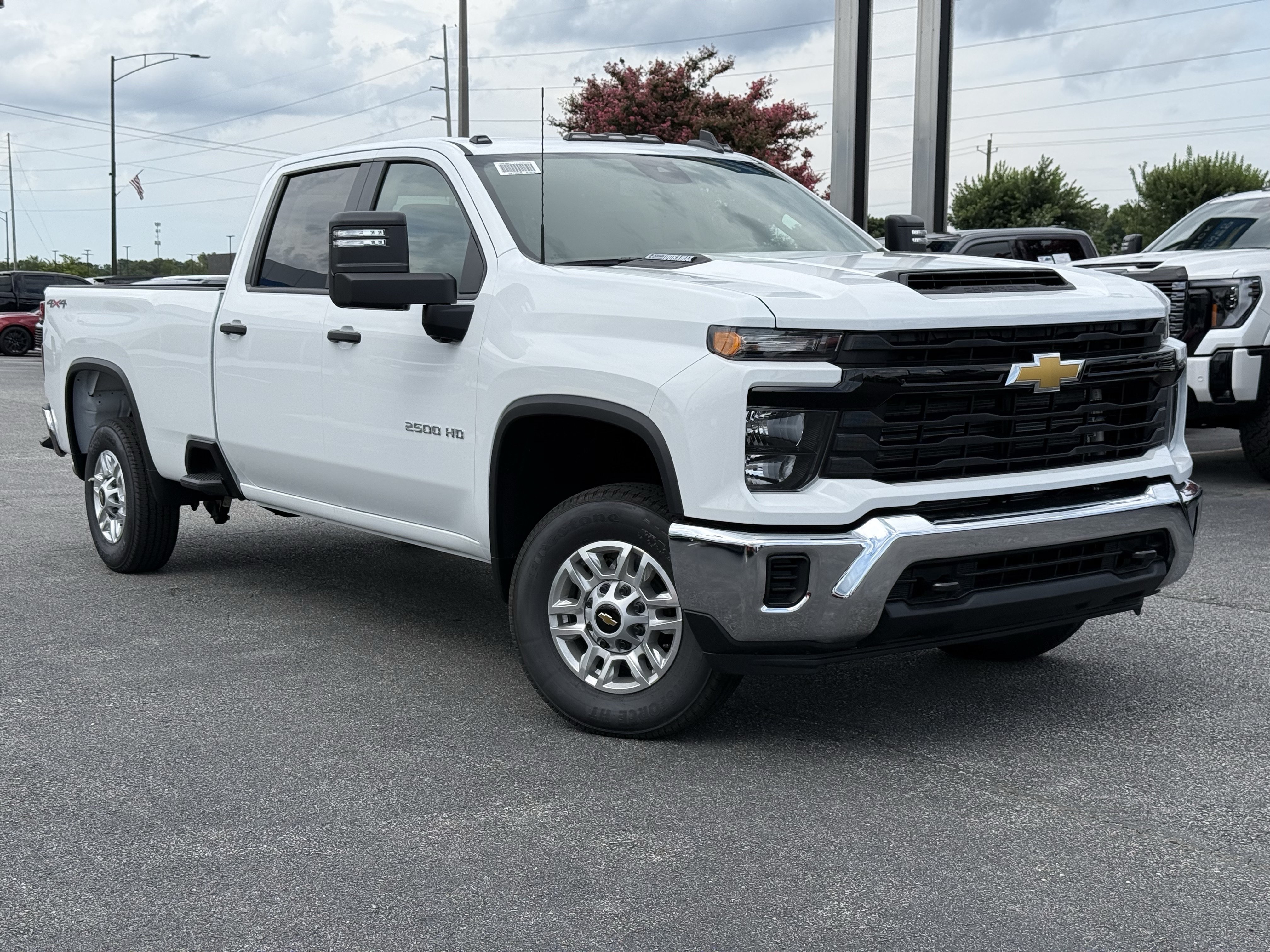 New 2026 Chevrolet Silverado 2500 W/T AWD/4WD image 2