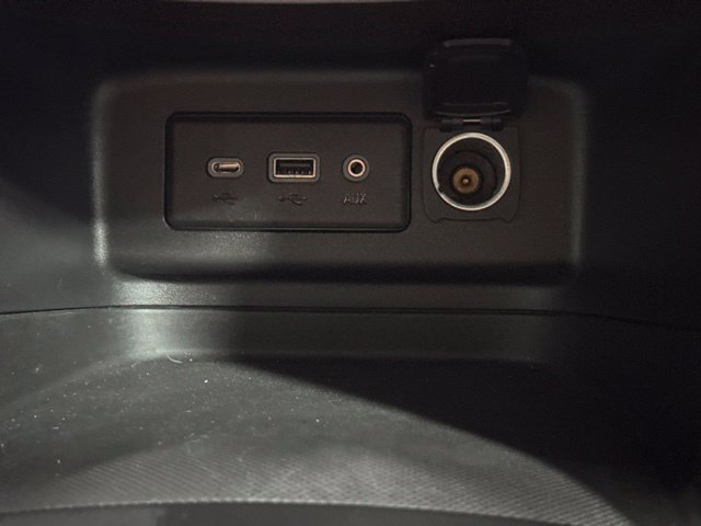 Used 2020 Chevrolet Equinox LS AWD/4WD image 18