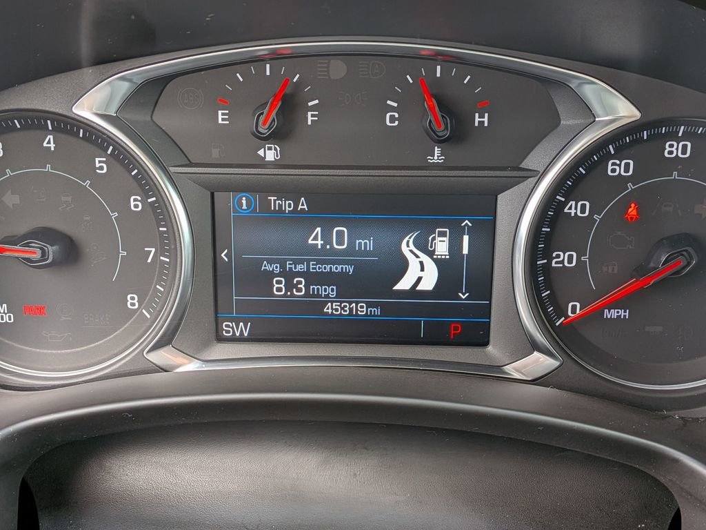 Used 2024 GMC Terrain SLE FWD image 16