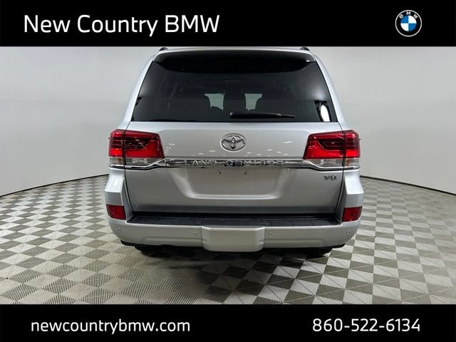 Used 2016 Toyota Land Cruiser AWD/4WD image 6