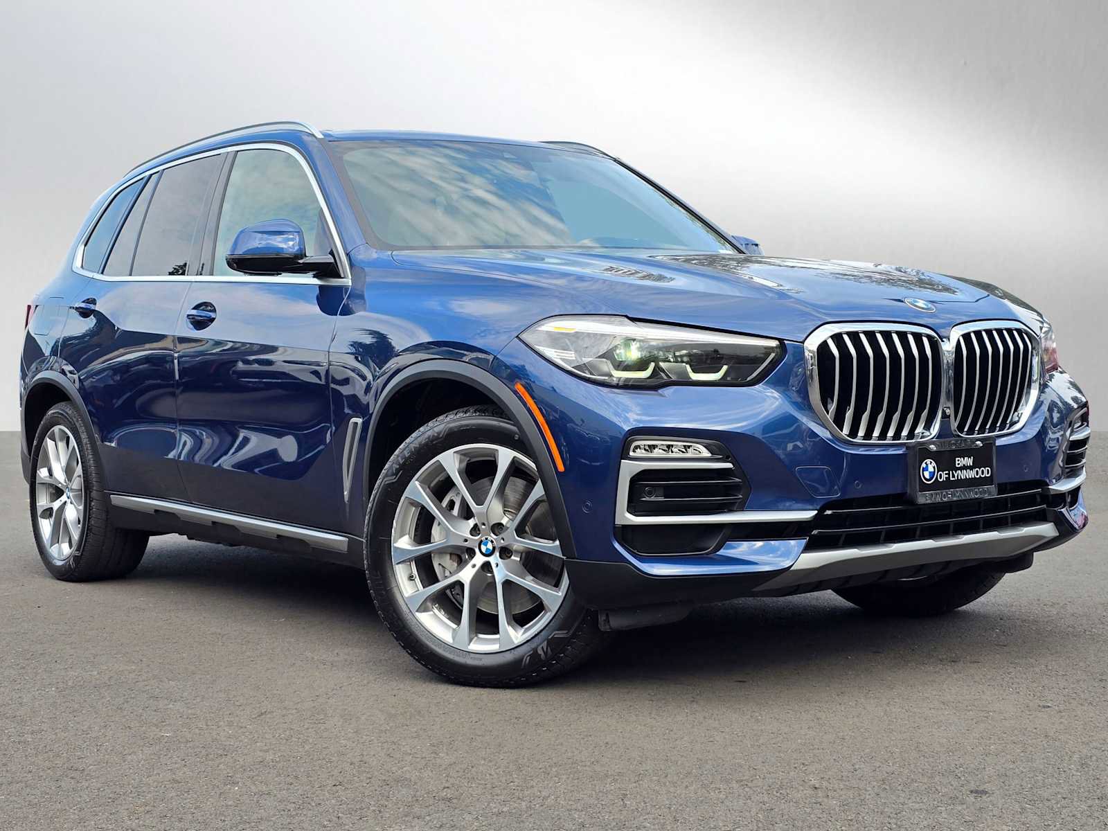 Used 2021 BMW X5 xDrive45e w/ Premium Package