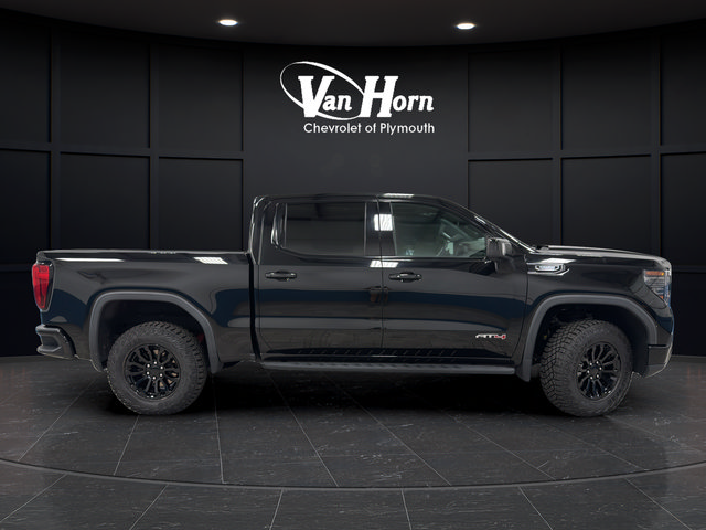 Used 2023 GMC Sierra 1500 AT4 w/ AT4 Premium Package AWD/4WD image 13