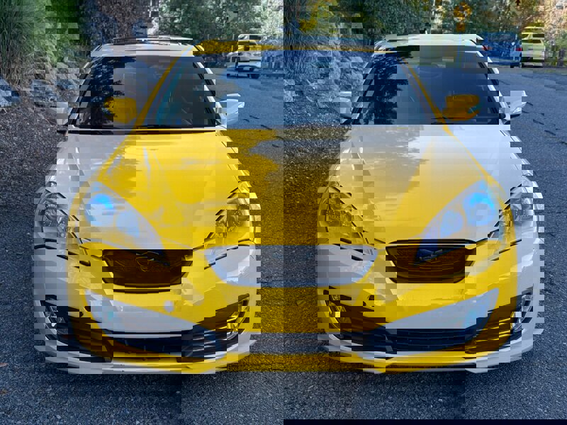 Used 2012 Hyundai Genesis 3.8 RWD image 4