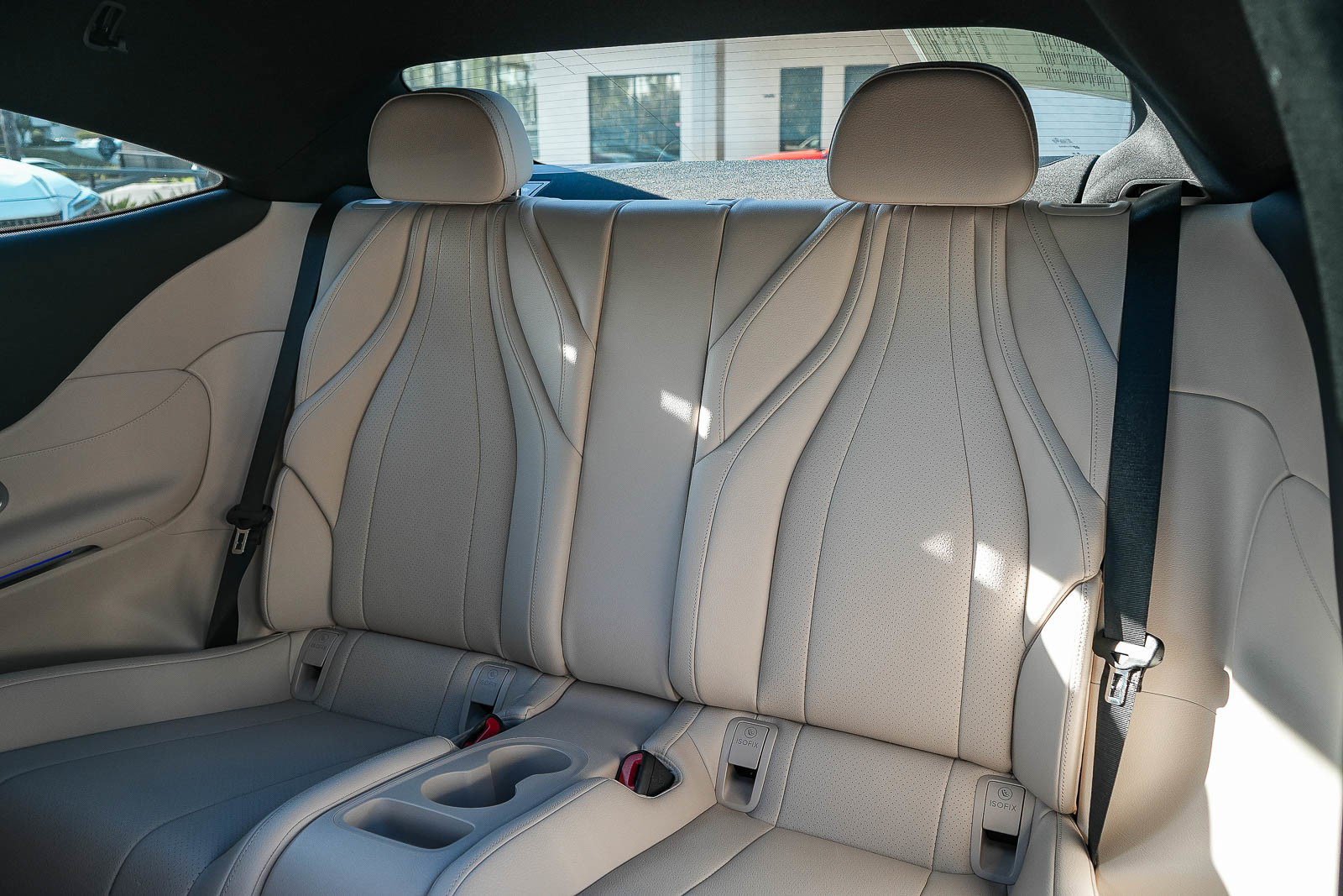 Used 2025 Mercedes-Benz CLE 300 4MATIC Coupe image 14