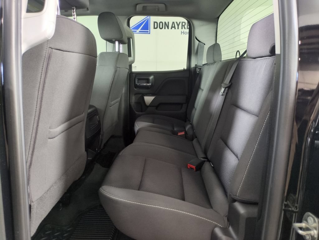 Used 2018 Chevrolet Silverado 1500 LT w/ Midnight Edition AWD/4WD image 24