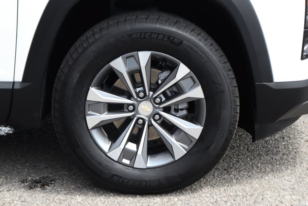 Used 2026 Chevrolet Equinox LT w/ Convenience Package II AWD/4WD image 37