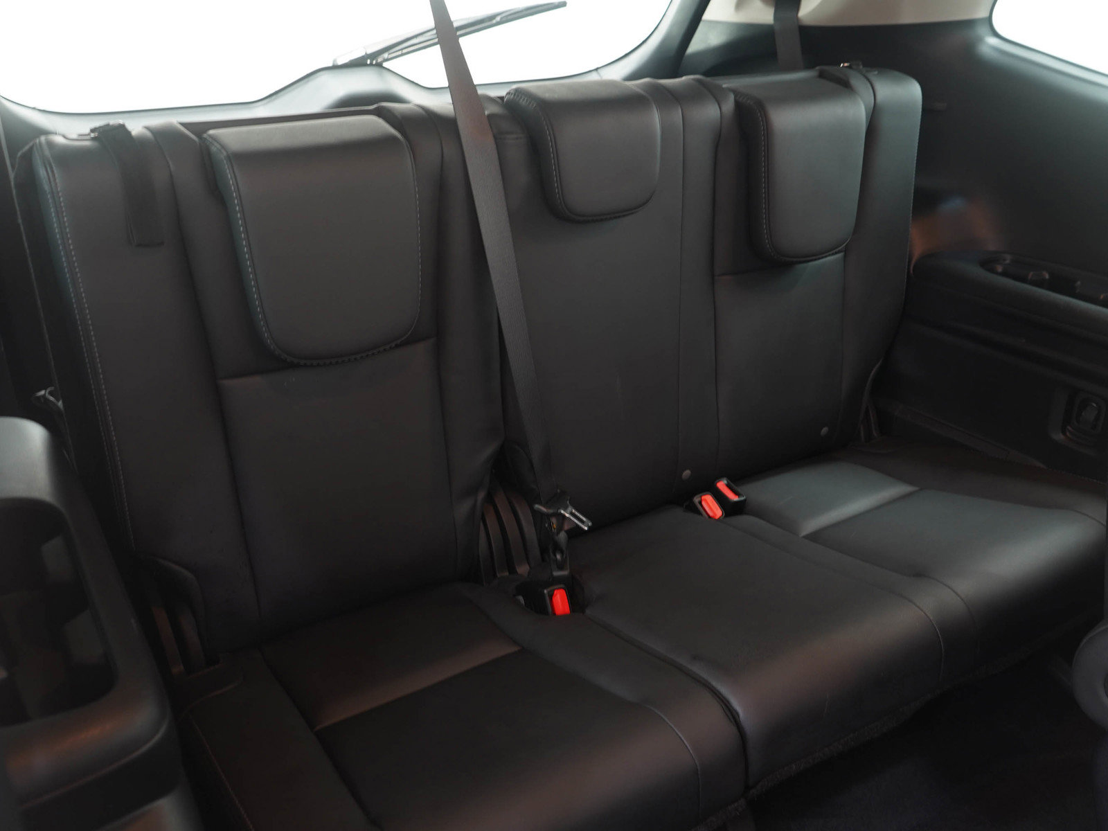 Used 2023 Subaru Ascent Limited image 15