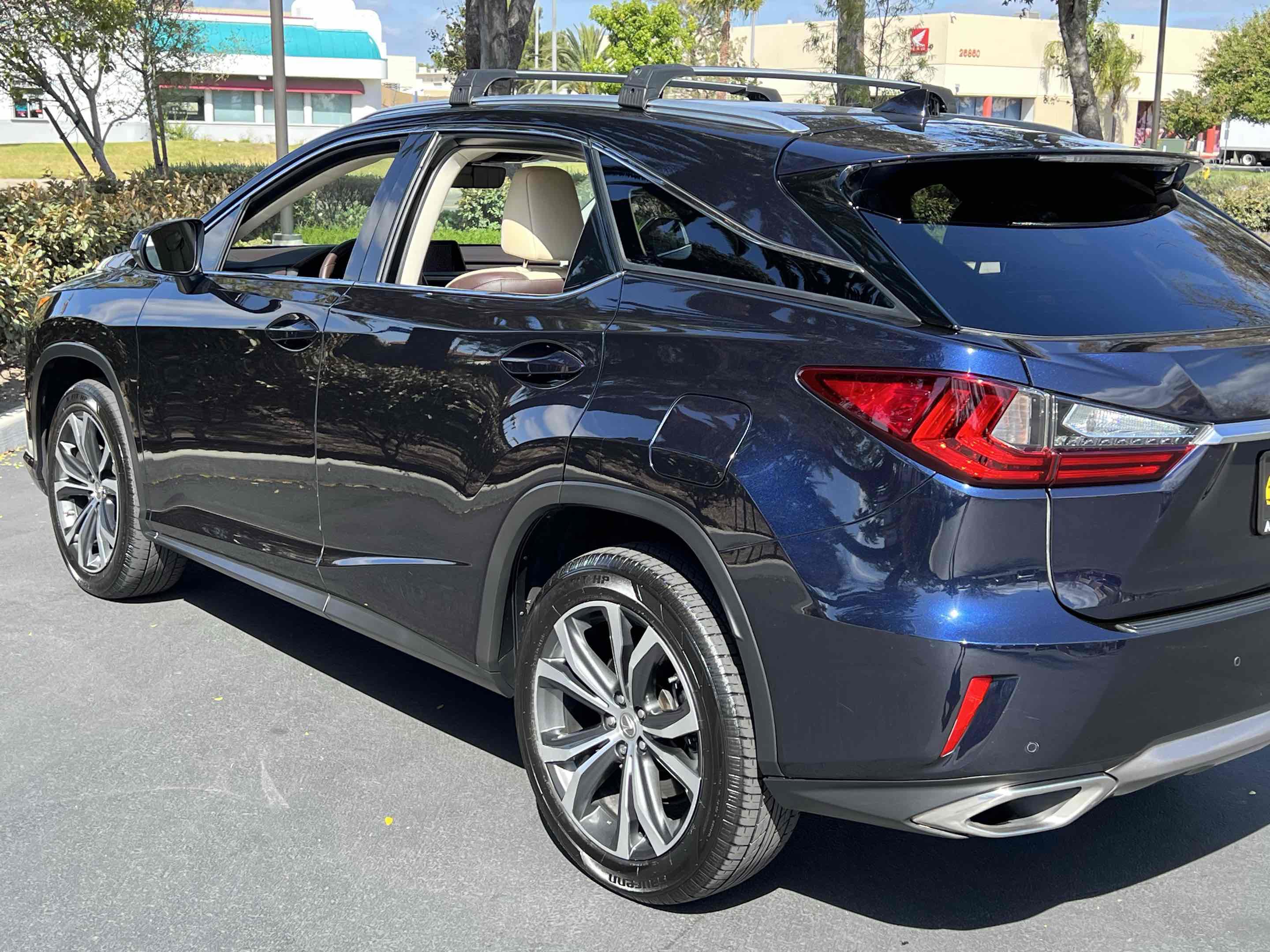 Used 2017 Lexus RX 350 AWD w/ Premium Package image 62