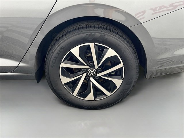 Used 2024 Volkswagen Jetta S image 31