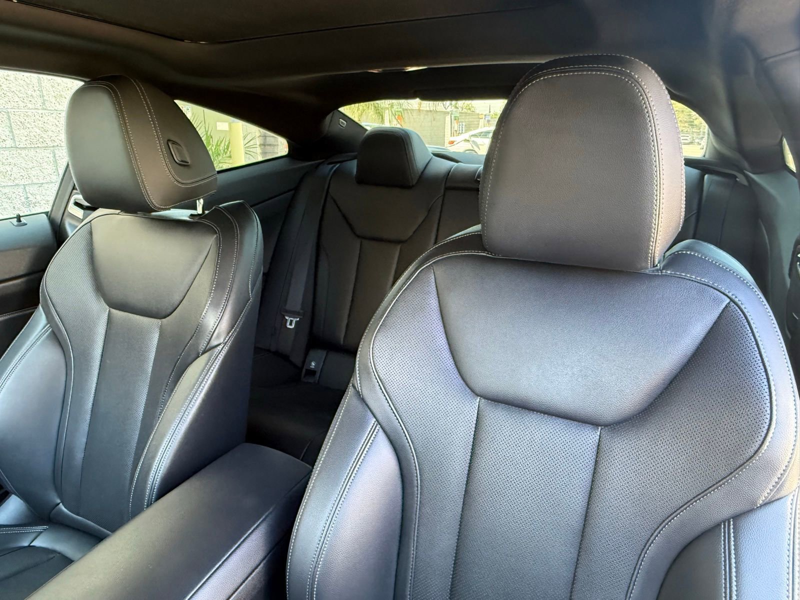 Used 2023 BMW 430i Coupe w/ Convenience Package image 22