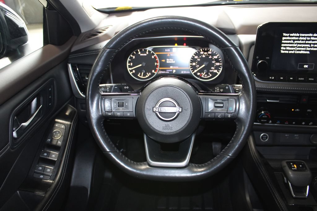 Used 2023 Nissan Rogue SL w/ SL Premium Package FWD image 12