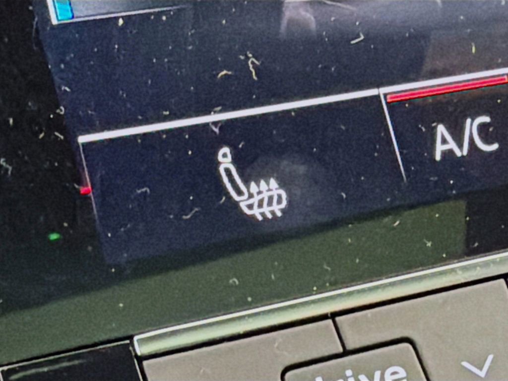 Used 2022 Audi Q7 3.0T Premium w/ Convenience Package image 20